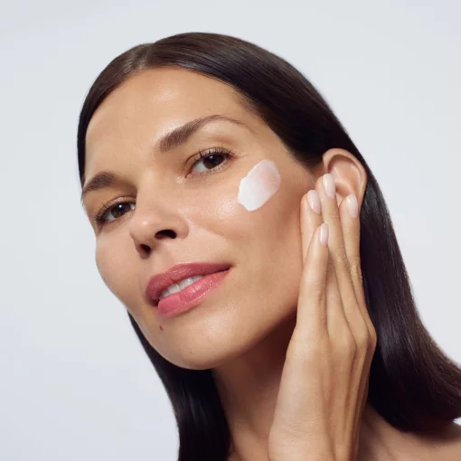 Інтенсивний зволожуючий крем для зменшення ознак старіння 111 SKIN Celestial Black Diamond Cream, 50 мл